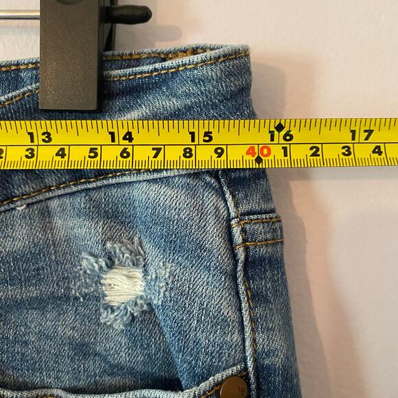 Judy Blue Women size 11 / 30 Skinny Fit Medium Wash Distressed Lemon Print Jeans - Picture 9 of 13